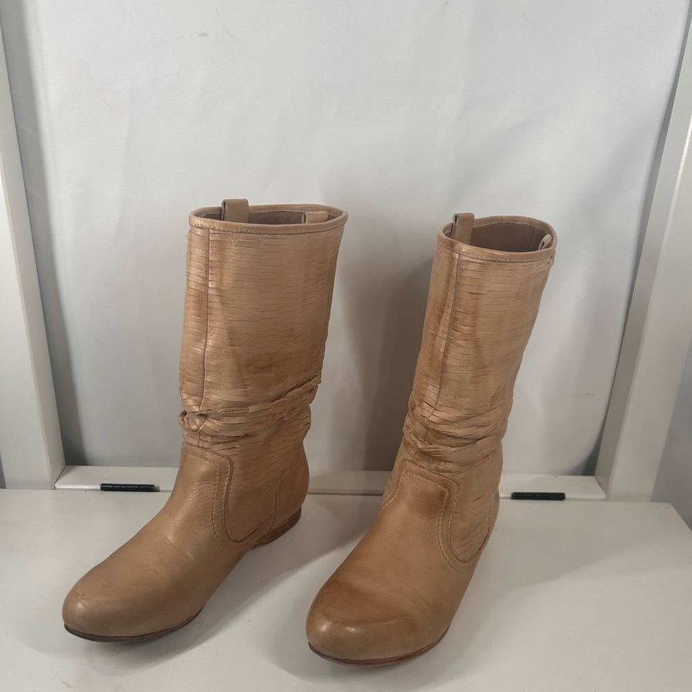 Mea Shadow tan bohemian western boho slouchy boot coastal cowgirl woman size 6